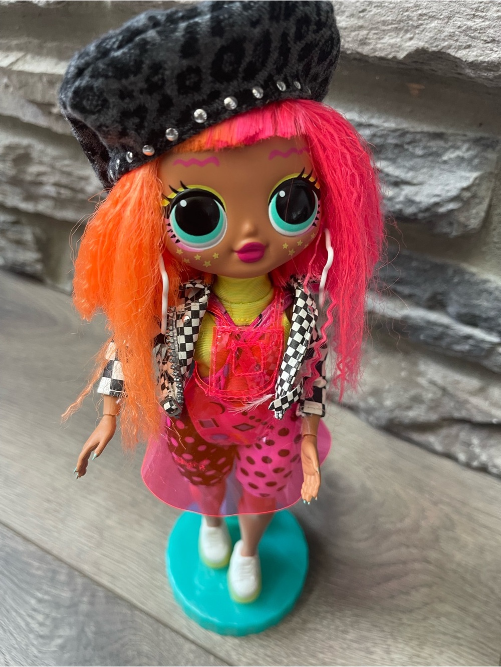 OMG Neonlicious Doll